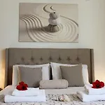 Apartment Amazing Beachfront In Hersonissos (Crete)
