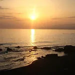 Amazing Beachfront In * Χερσόνησος