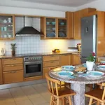 Διαμέρισμα Amazing Beachfront In Χερσόνησος