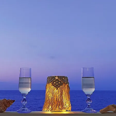 Апартаменты Amazing Beachfront In