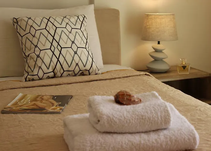 Amazing Beachfront In Lägenhet